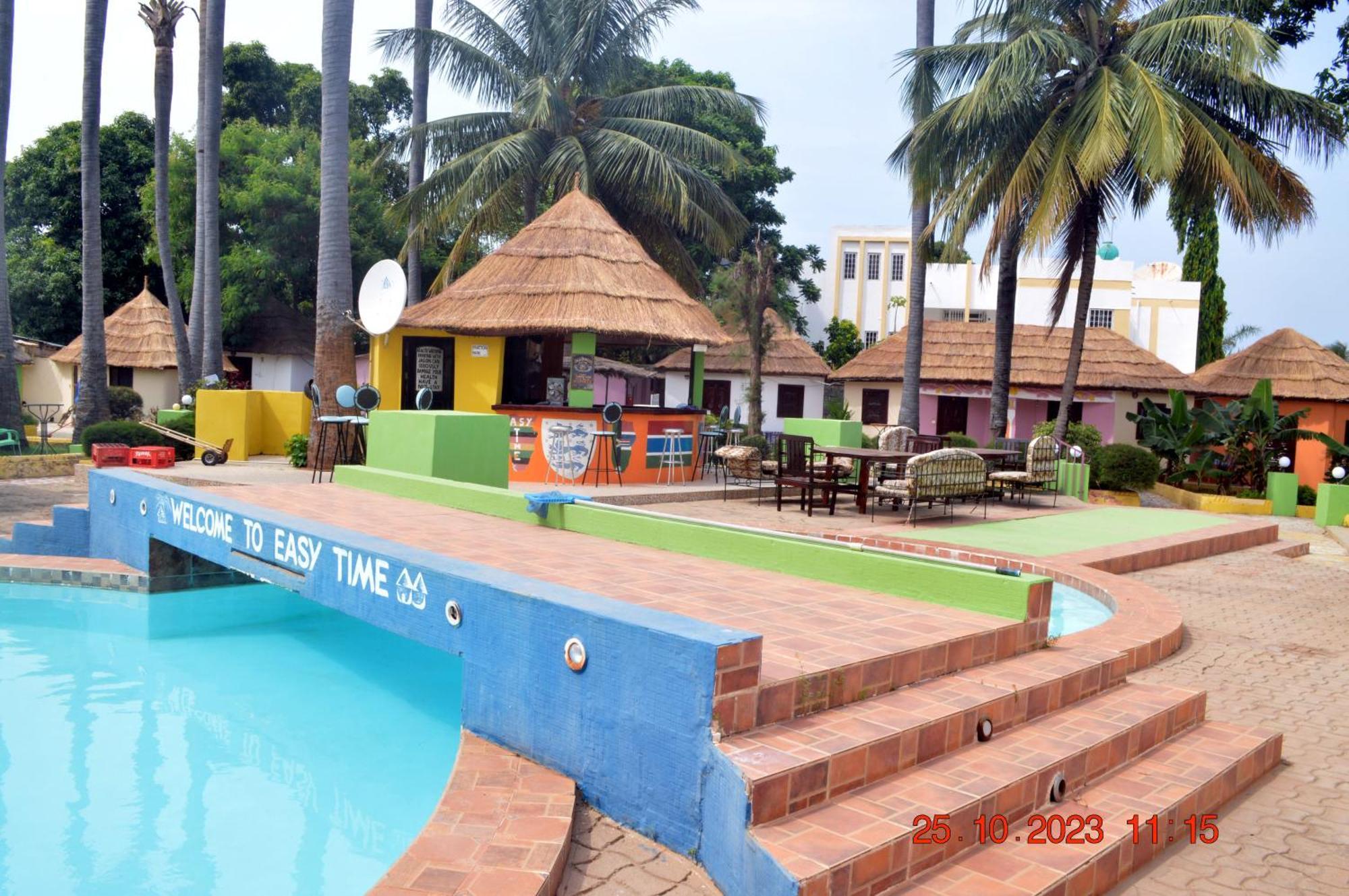 Easy Time Lodge كولولي المظهر الخارجي الصورة